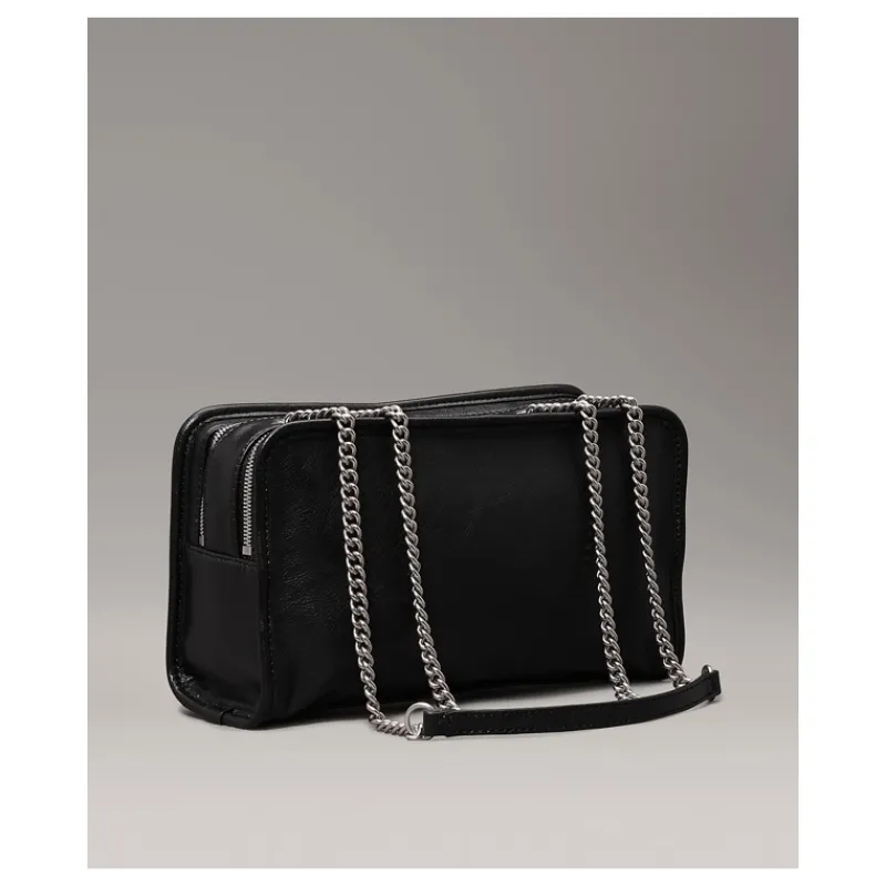 borsa_a_tracolla_trasform_2.webp BORSA A TRACOLLA TRASFORMABILE CALVIN KLEIN- Accessori
