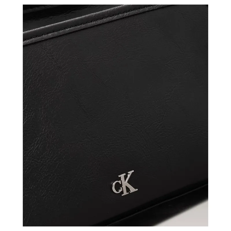 borsa_a_tracolla_trasform_3.webp BORSA A TRACOLLA TRASFORMABILE CALVIN KLEIN- Accessori