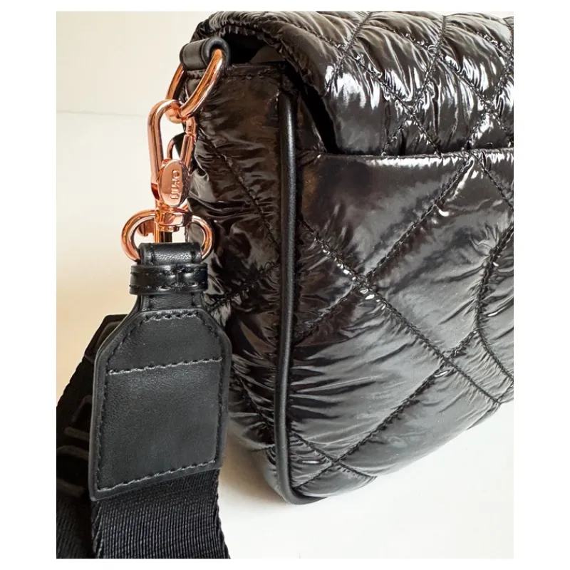 borsa_in_nylon_trapuntato_7.webp BORSA IN NYLON TRAPUNTATO LIU°JO- Accessori