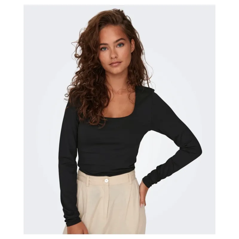 MAGLIA CON SCOLLO QUADRATO ONLY- Maglieria