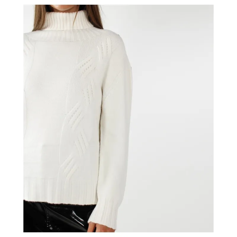 MAGLIA TRECCE A DOLCEVITA HOZONE- Maglieria