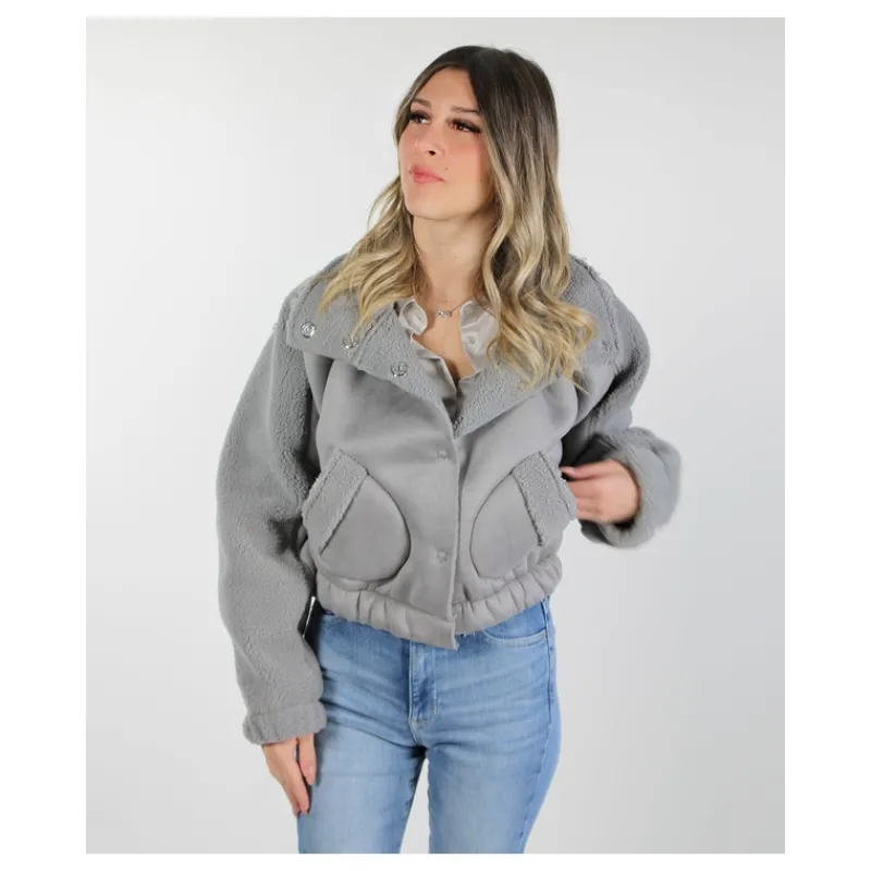 MONTONE CROPPED HOZONE- Capi Spalla