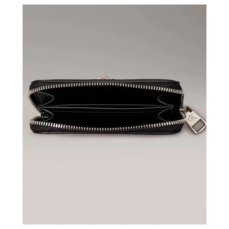portafoglio_con_zip_integ_3.webp PORTAFOGLIO CON ZIP INTEGRALE RFID CALVIN KLEIN JEANS- Accessori